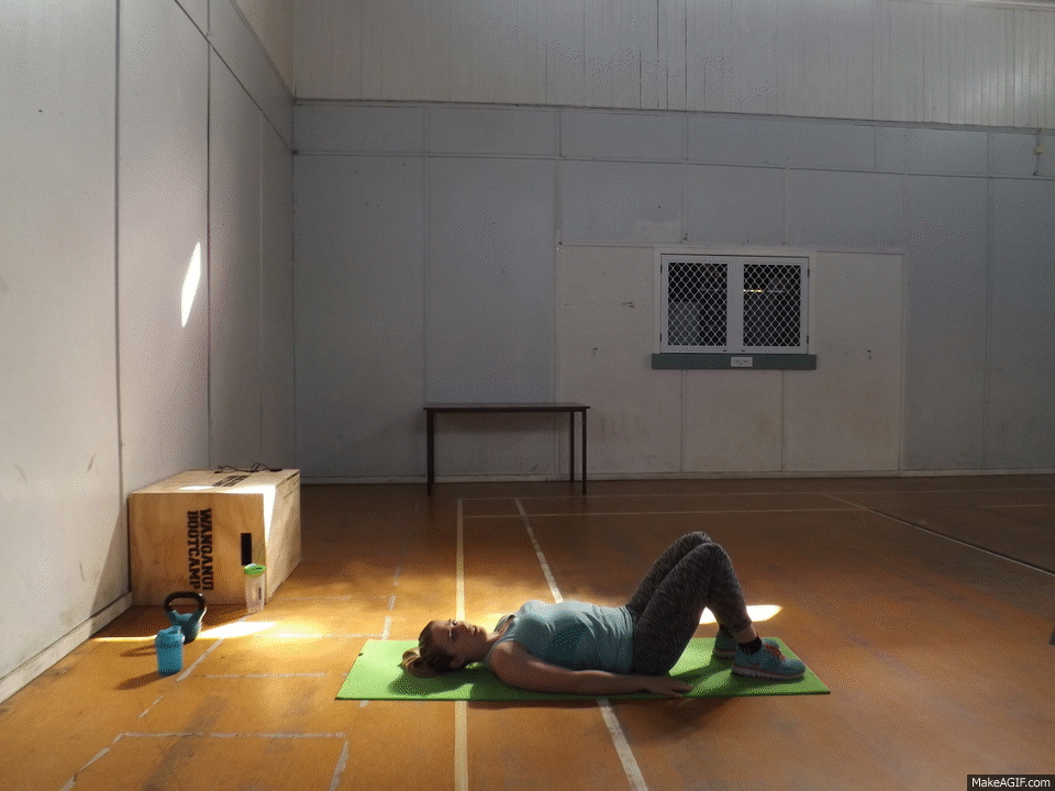 15 Minute Booty Blasting Workout - Glute Bridges