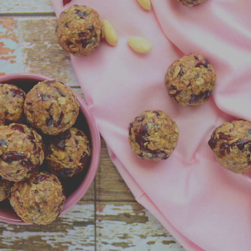 CRUNCHY PB ENERGY BITES